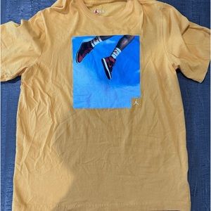 Jordan Yellow Tee shirt